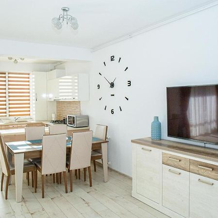 Apartament Luxury Irina Apartamento Rîşnov Exterior foto