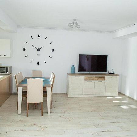 Apartament Luxury Irina Apartamento Rîşnov Exterior foto